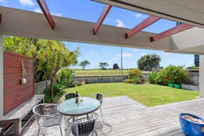 The Sandcastle - Papamoa Holiday Apartment, Papamoa